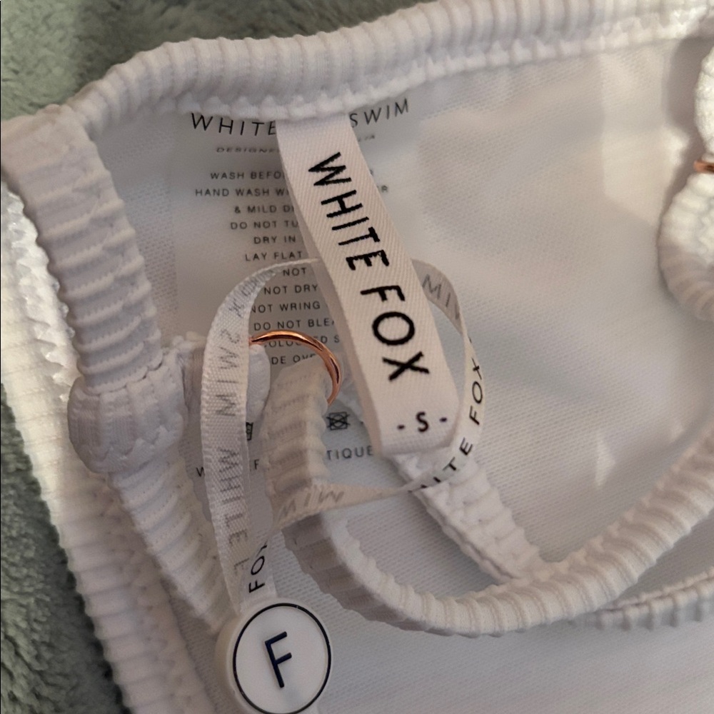 White Fox Boutique White Ribbed Bikini - Picture 6 of 11